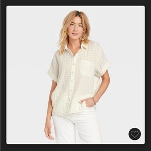 Button down short sleeve Universal Thread XL